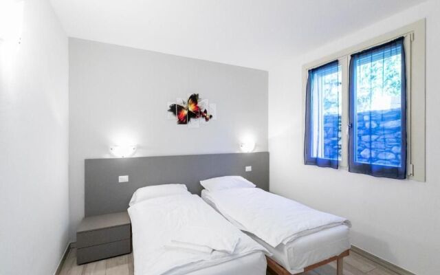 La Collinetta Apartments