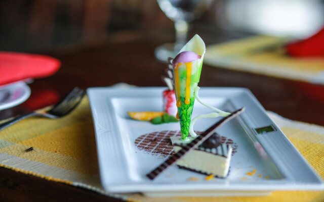 Camellia Resort and Spa