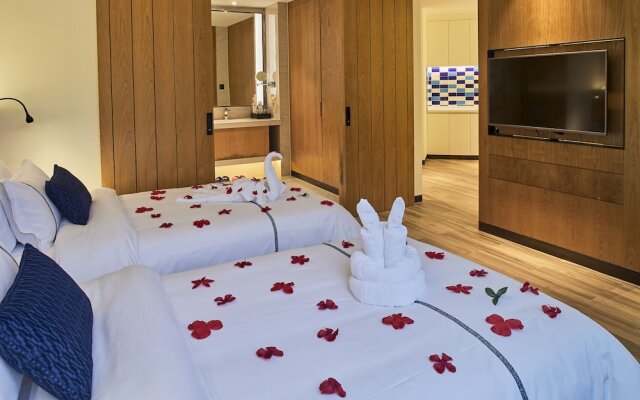 Spring Posh Roadsun International Hotel & Resort