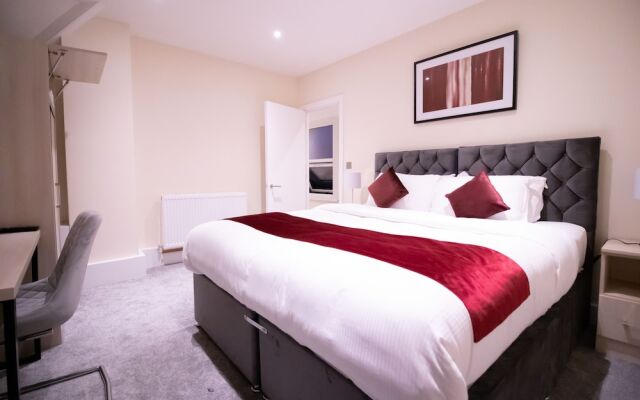 Everest Lodge Luxury Serviced Apartments - Farnborough