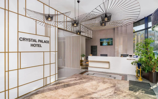 Crystal Palace Hotel