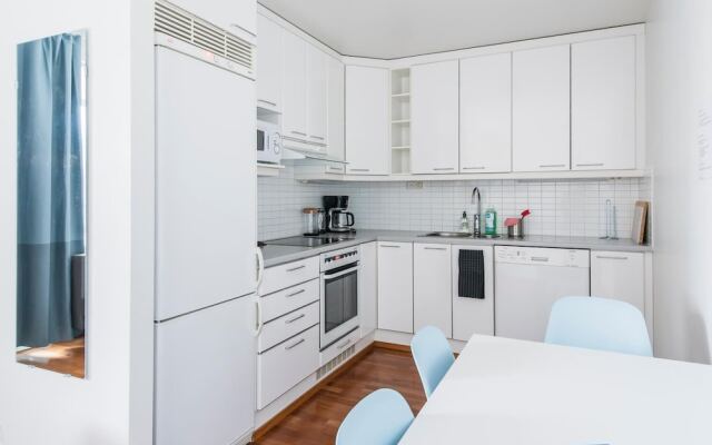 Helsinki South Central Apt Hietalahti
