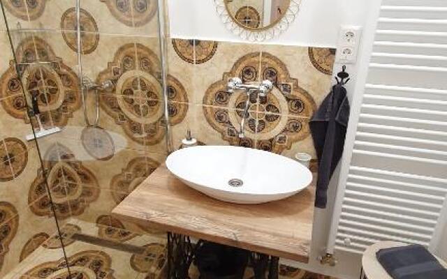 Előkapu Apartman