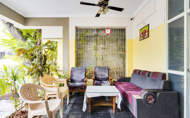 Super Hotel O Karakambadi Road Near Leela Mahal Circle