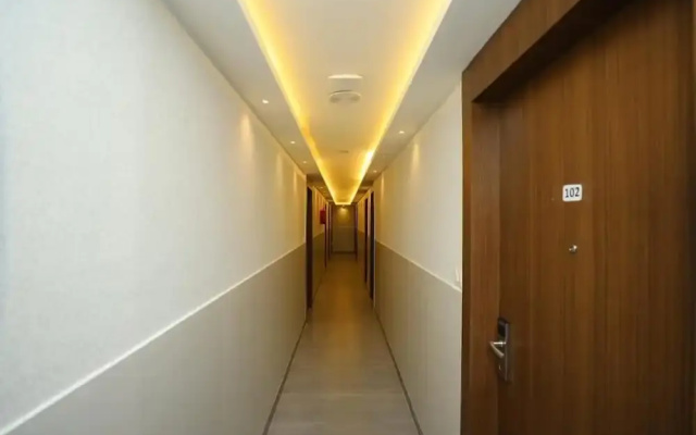 Silverkey Hotel Yelahanka