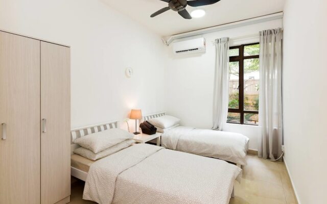 Chic Family Home Near Mont Kiara