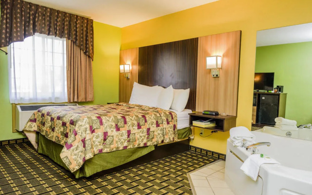 University Manor Inn