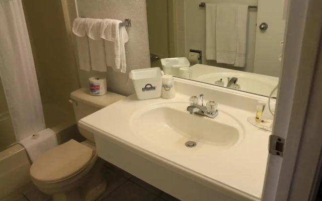 Days Inn - Lethbridge