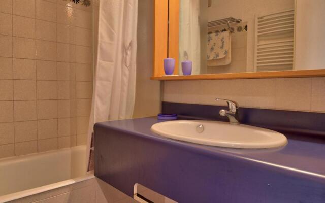 Studio Notre-Dame-de-Bellecombe, 1 pièce, 4 personnes - FR-1-505-19