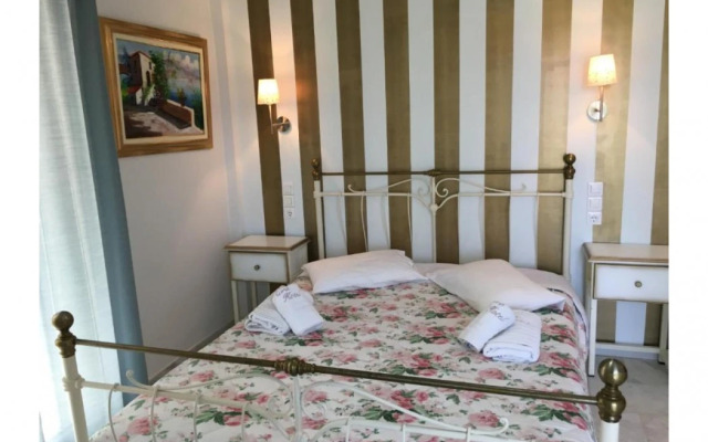 Avra Hotel