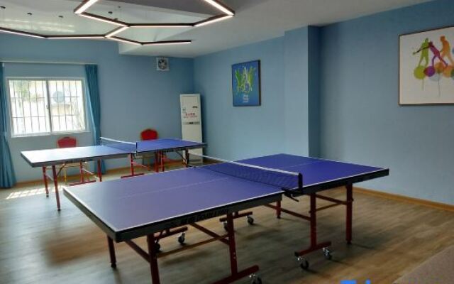 Zhongshan Quanlin Daray Sports Hotel