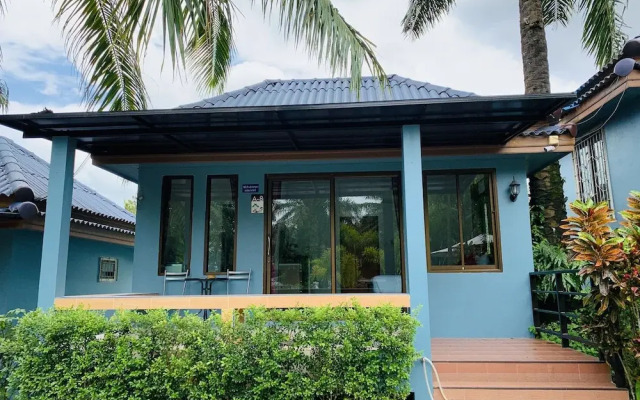Palmthien Pool Villa Aonang