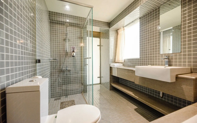 Jih Lih Hotel