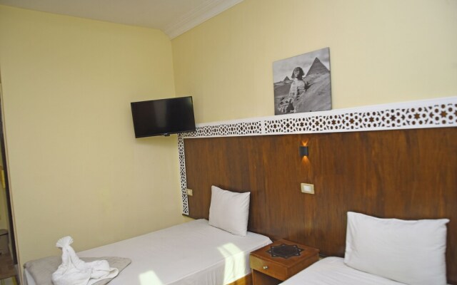 New Pyramids Paradise Hostel