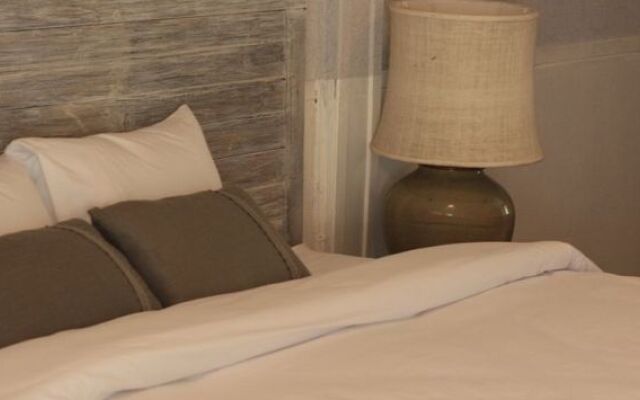 Manyi Boutique House