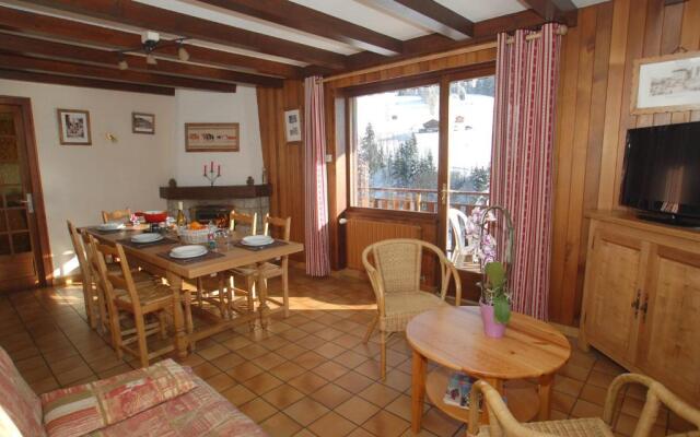 Appartement Le Grand-Bornand, 3 pièces, 8 personnes - FR-1-467-43