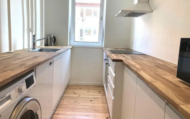 Great Refurbished 2-bed in Amager Island