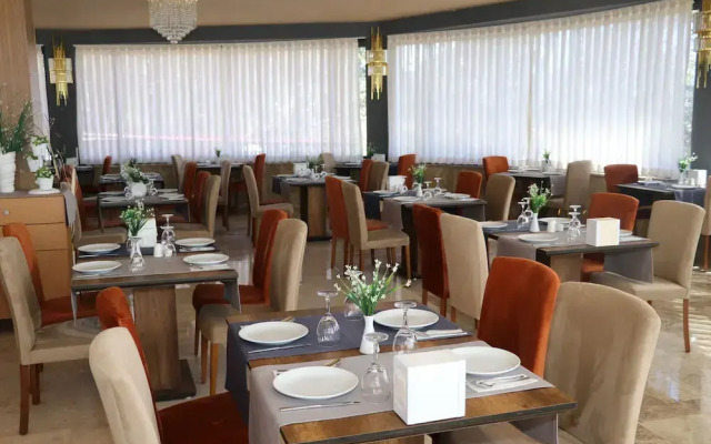 Toros Holiday Resort & Spa