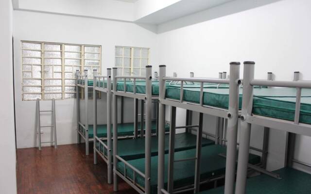 Mang Ben Dormitory - Hostel
