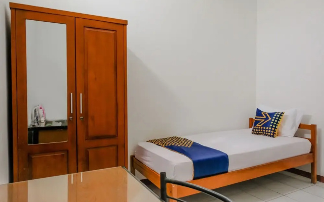 SPOT ON 2749 Tiga Sinar Residence