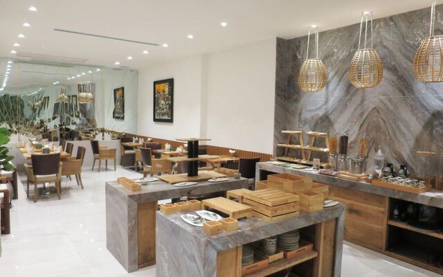 A&EM Art Hotel