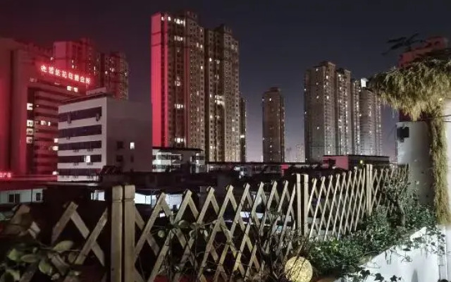 Xihe Small Resident Hostel (Yingtian Menluoyi Ancient City Store)