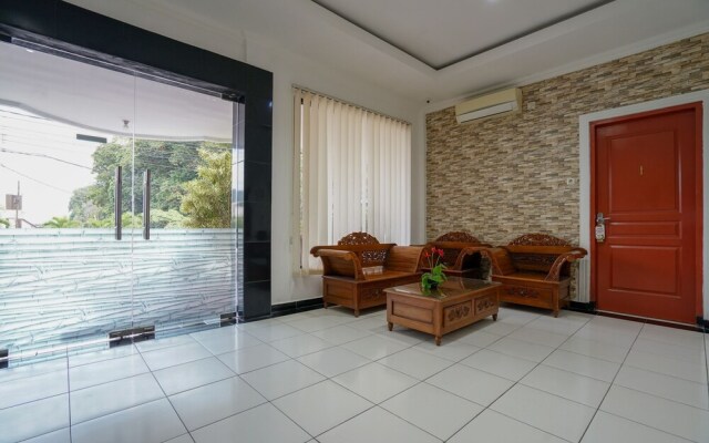 Oyo 1738 Hotel Tri Mustika