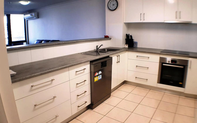 Genesis Apartments by Gold Coast Premium
