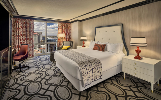 Paris Las Vegas Resort & Casino - photo 2