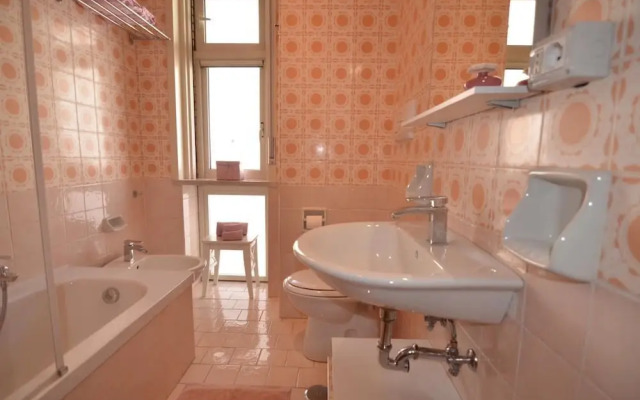 Maison Jolie Bright Apartment