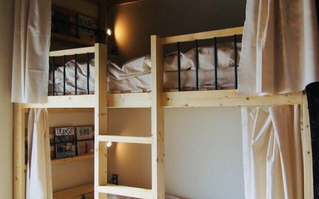 Mad Cat Hostel Osaka