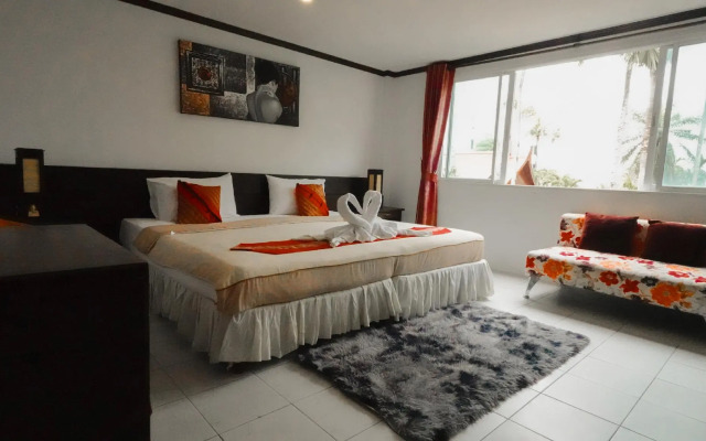 The Nice Patong Hotel