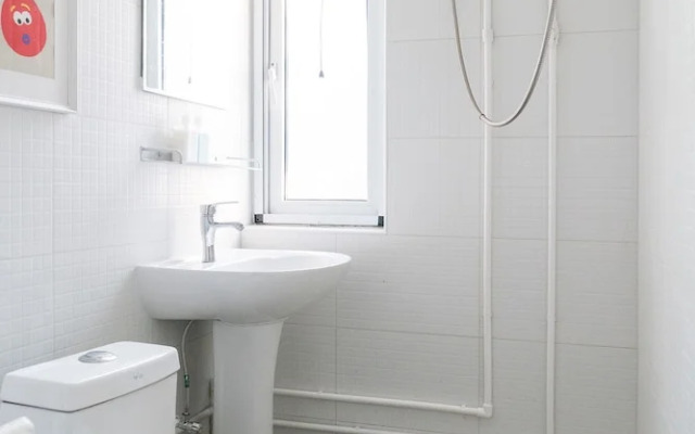 Cactus Space- Sanlitun Artist's Apt