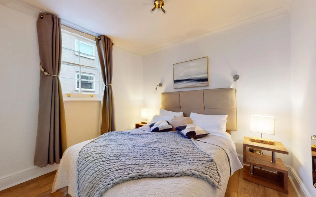 Park Lane Apartments - Clarges St