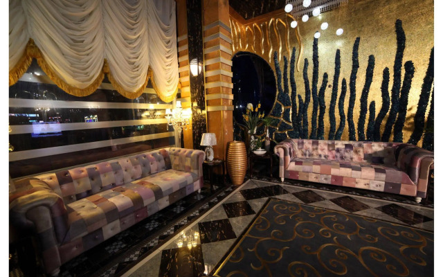 Roomi Suites Hotel