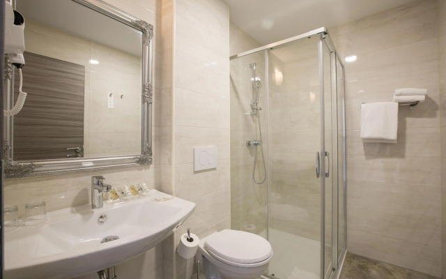 Barbara Piran Beach hotel