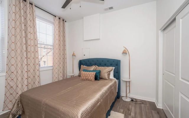 Covington Charm 202