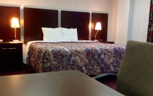 Knights Inn Longview