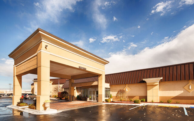 Best Western Plus Bridgeport Inn