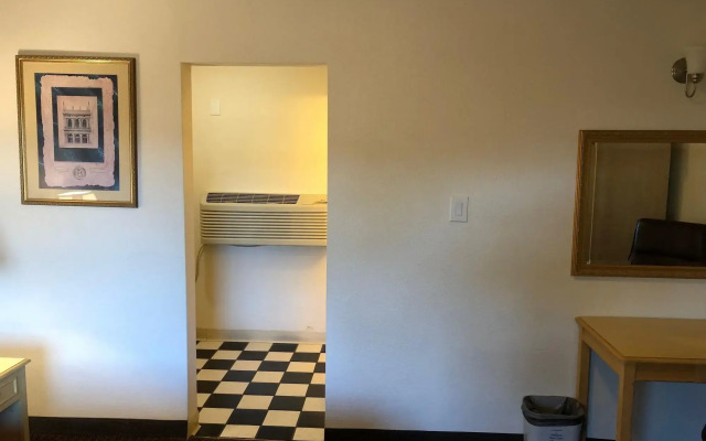 Casa Linda Motel