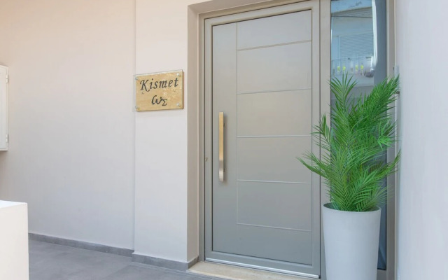 Kismet Apt - Retreat to a Stylish home