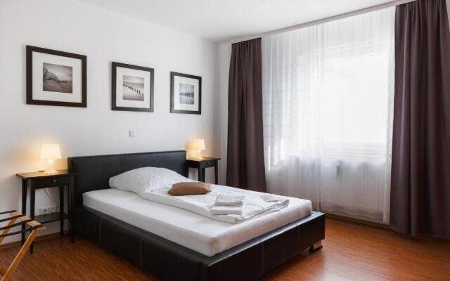 Airport Messe Hotel