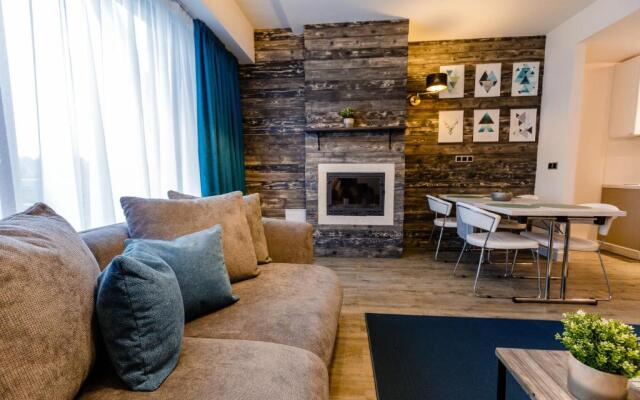 Pine Woods Apartment A27 in Silver Mountain