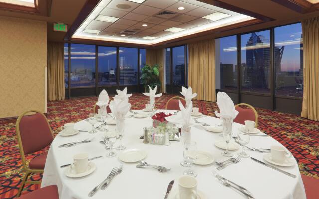Holiday Inn Sacramento Downtown-Arena by IHG