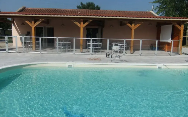 Camping La Croix Badeau Tentes équipées