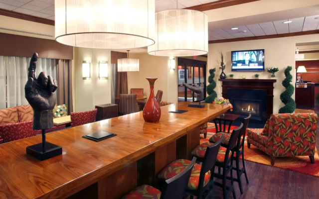 Hampton Inn Springfield South Enfield