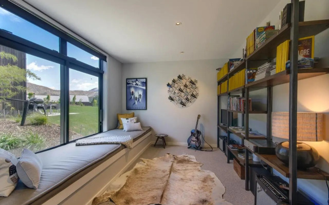 The Woolstore Luxury Holiday Home by MajorDomo