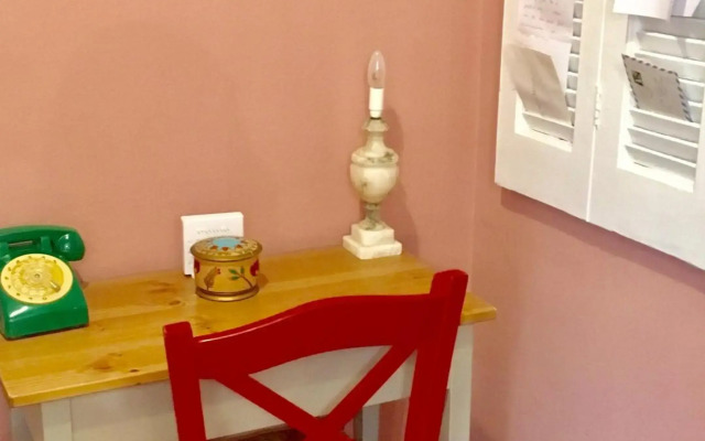 Rare Find Near Acropolis!