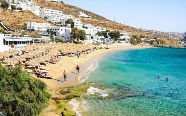 Mykonos Noir Nest - Sea View Escape