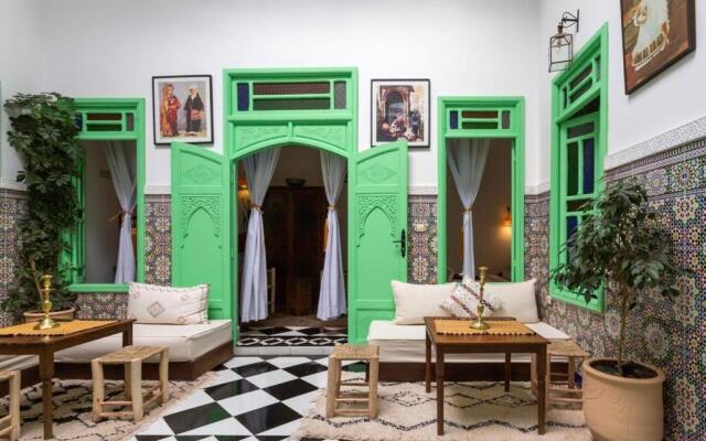Riad Rose Meryam